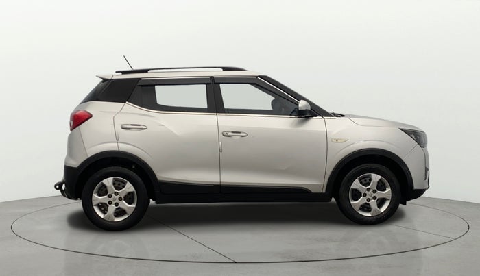 2019 Mahindra XUV300 W6 1.5 DIESEL, Diesel, Manual, 88,443 km, Right Side View