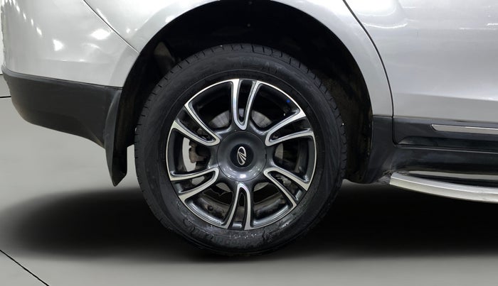 2019 Mahindra MARAZZO M8 8 STR, Diesel, Manual, 30,475 km, Right Rear Wheel