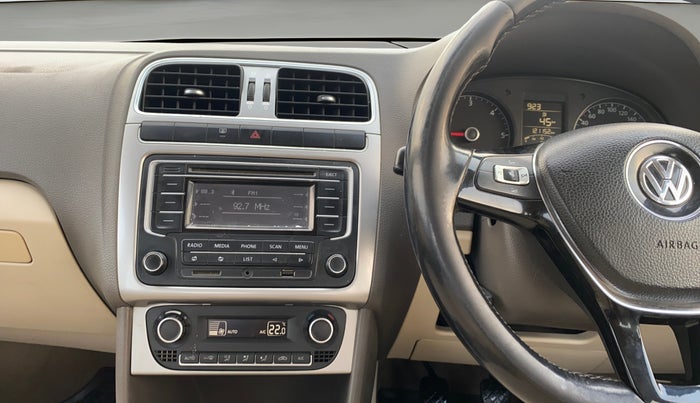 2015 Volkswagen Vento COMFORTLINE DIESEL 1.5, Diesel, Manual, 1,21,148 km, Air Conditioner