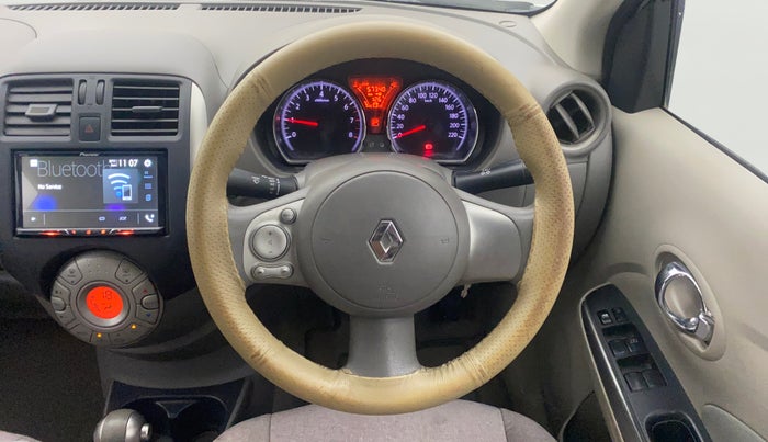 2014 Renault Scala RXL PETROL AT, Petrol, Automatic, 57,339 km, Steering Wheel Close Up