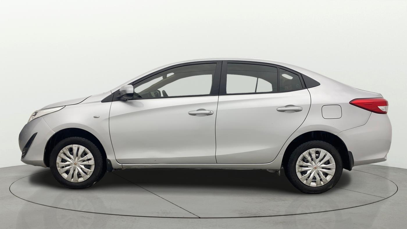 2019 Toyota YARIS J MT, Petrol, Manual, 1,27,430 km, Left Side