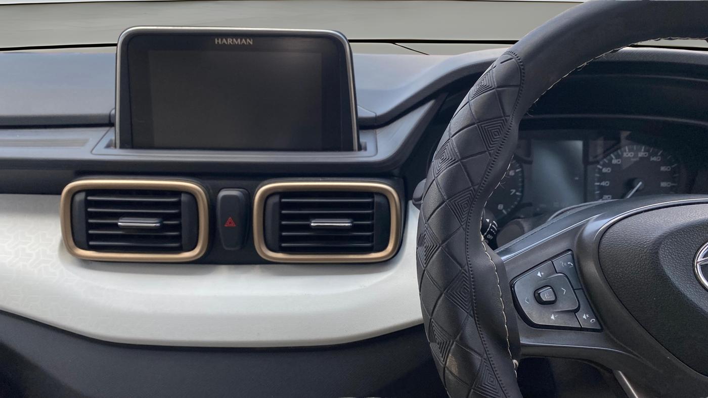 2021 Tata PUNCH ACCOMPLISHED AMT, Petrol, Automatic, 30,122 km, Air Conditioner