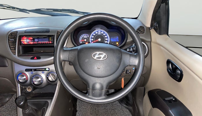 2013 Hyundai i10 ERA 1.1, CNG, Manual, 91,787 km, Steering Wheel Close Up