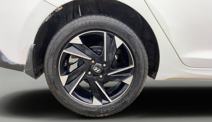 2021 Hyundai Verna SX 1.5 CRDI, Diesel, Manual, 97,843 km, Right Rear Wheel