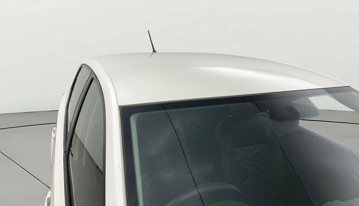 2017 Volkswagen Ameo COMFORTLINE 1.2L, Petrol, Manual, 57,495 km, Roof