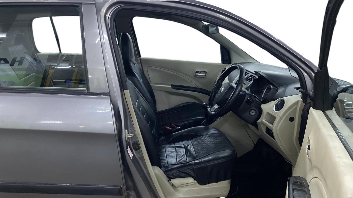 2021 Maruti Celerio VXI CNG, CNG, Manual, 85,390 km, Right Side Front Door Cabin