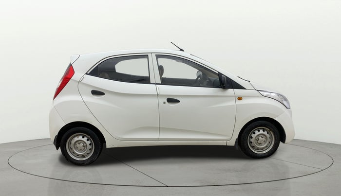 2018 Hyundai Eon D-LITE+, Petrol, Manual, 27,764 km, Right Side View