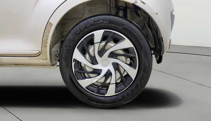2017 Maruti IGNIS SIGMA 1.2, Petrol, Manual, 31,528 km, Left Rear Wheel