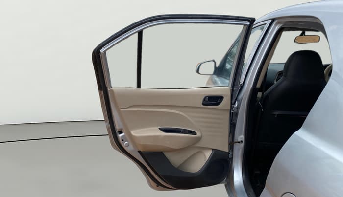 2022 Hyundai NEW SANTRO SPORTZ EXECUTIVE MT CNG, CNG, Manual, 63,334 km, LHS Rear Door