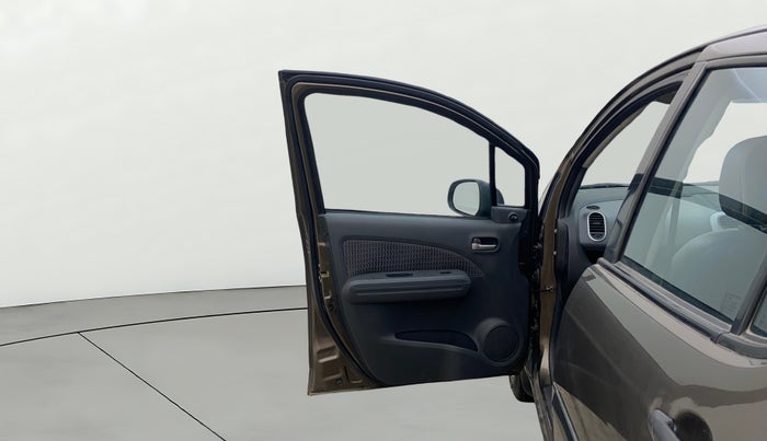 2013 Maruti Ritz VXI, Petrol, Manual, 74,969 km, LHS Front Door