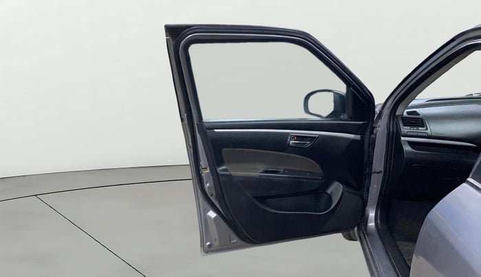 2017 Maruti Swift VXI O, CNG, Manual, 1,20,150 km, LHS Front Door