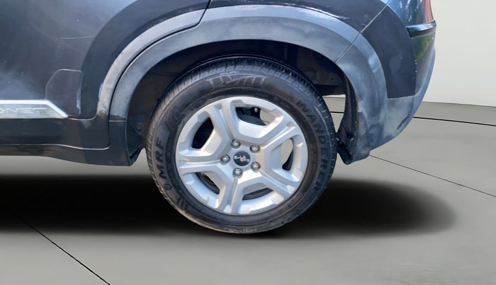 2023 KIA SONET HTK PLUS 1.0 IMT, Petrol, Manual, 22,001 km, Left Rear Wheel