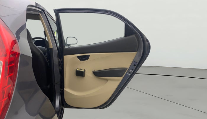 2014 Hyundai Eon ERA +, Petrol, Manual, 16,290 km, RHS Rear Door