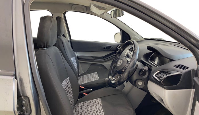 2022 Tata Tiago XT PETROL, CNG, Manual, 81,075 km, Right Side Front Door Cabin