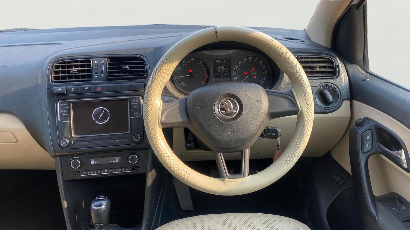 2020 Skoda Rapid ACTIVE 1.0 TSI AT, Petrol, Automatic, 84,807 km, Steering Wheel Close Up