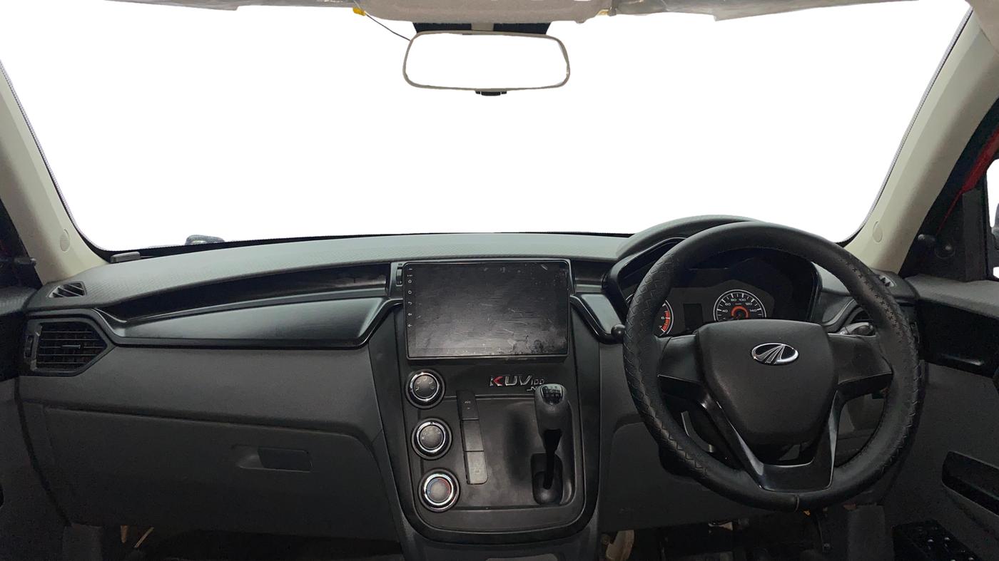 2018 Mahindra Kuv100 K8 6 STR, Petrol, Manual, 66,771 km, Dashboard