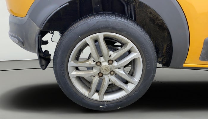 2021 Renault TRIBER RXZ AMT, Petrol, Automatic, 64,858 km, Right Rear Wheel