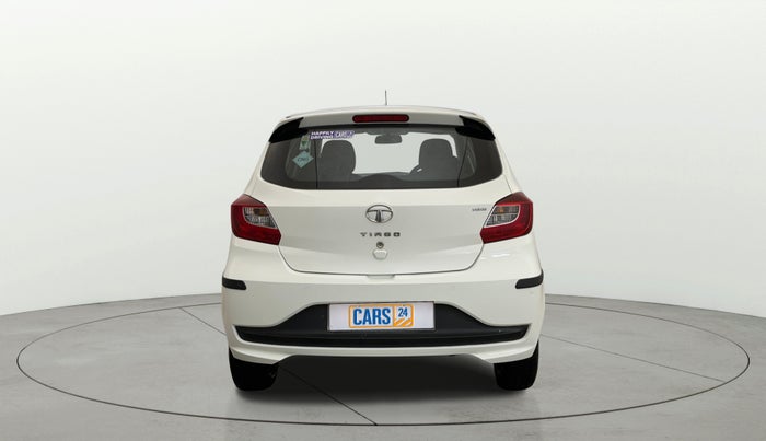 2022 Tata Tiago XT CNG, CNG, Manual, 27,376 km, Back/Rear