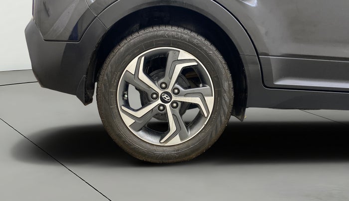 2018 Hyundai Creta SX AT 1.6 PETROL, Petrol, Automatic, 75,361 km, Right Rear Wheel