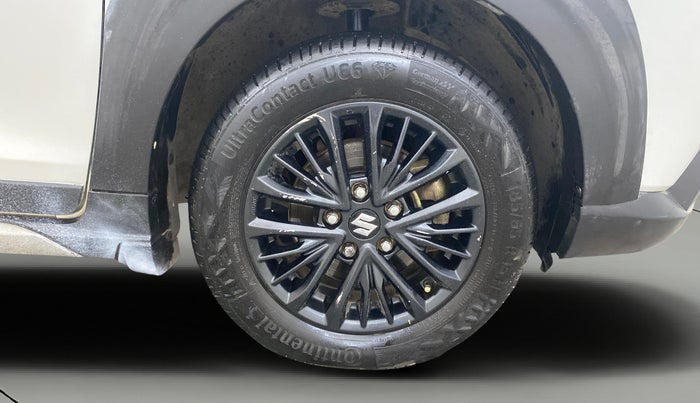 2019 Maruti XL6 ALPHA MT, Petrol, Manual, 52,801 km, Right Front Wheel