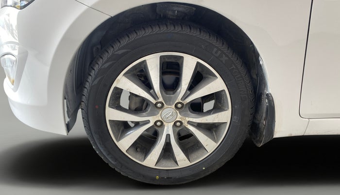 2017 Hyundai Verna 1.6 VTVT SX, Petrol, Manual, 73,546 km, Left Front Wheel