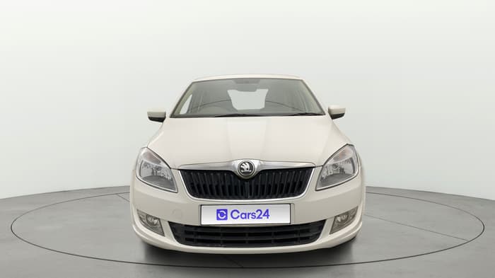 2014 Skoda Rapid AMBITION 1.6 MPI MT PLUS, Petrol, Manual, 1,04,953 km, Front