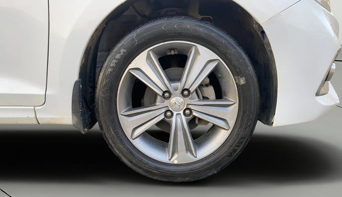 2018 Hyundai Verna 1.6 VTVT SX O, Petrol, Manual, 75,339 km, Right Rear Wheel