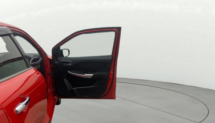 2018 Maruti Baleno ALPHA DIESEL 1.3, Diesel, Manual, 1,00,709 km, RHS Front Door