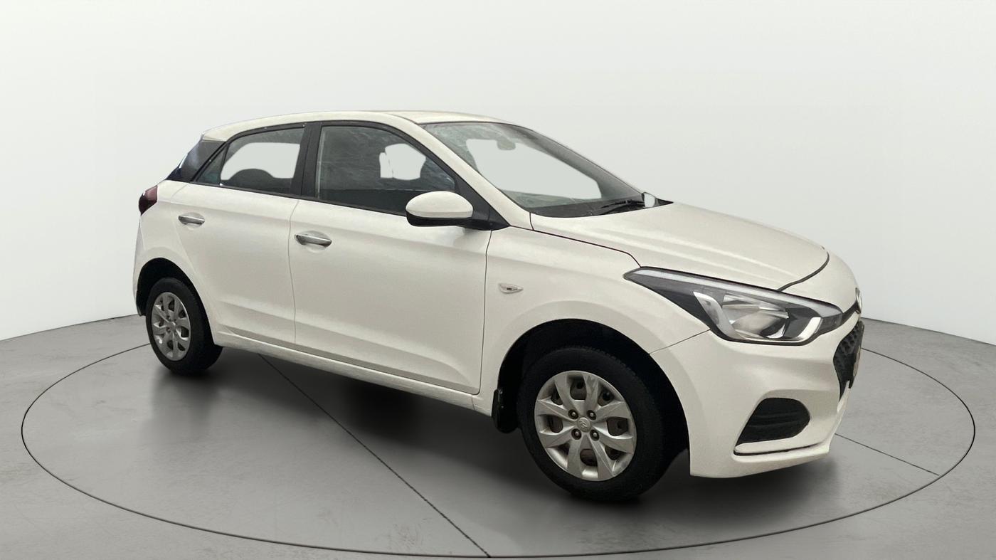 2018 Hyundai Elite i20 MAGNA EXECUTIVE 1.2, Petrol, Manual, 89,656 km, Right Front Diagonal