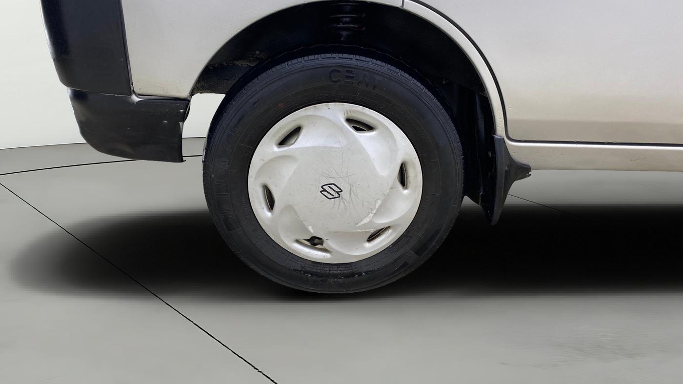 2016 Maruti Eeco 5 STR WITH A/C+HTR, CNG, Manual, 56,388 km, Left Front Wheel