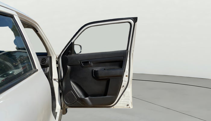 2023 Maruti S PRESSO VXI (O) AMT, Petrol, Automatic, 16,380 km, RHS Front Door