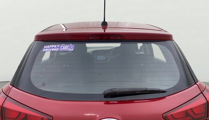 2017 Hyundai Elite i20 ASTA 1.2 (O), Petrol, Manual, 1,31,456 km, Rear Windshield