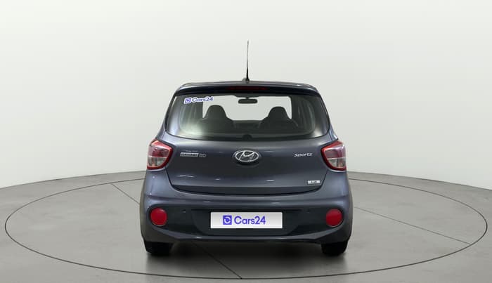 2017 Hyundai Grand i10 SPORTZ 1.2 KAPPA VTVT, CNG, Manual, 79,455 km, Back/Rear