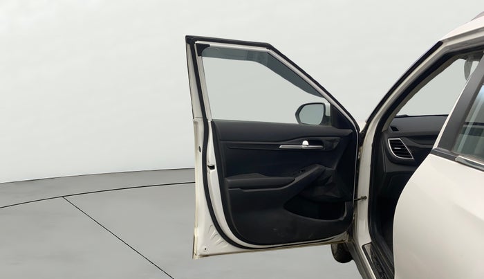 2022 KIA SELTOS HTK PLUS 1.5, Petrol, Manual, 25,551 km, LHS Front Door