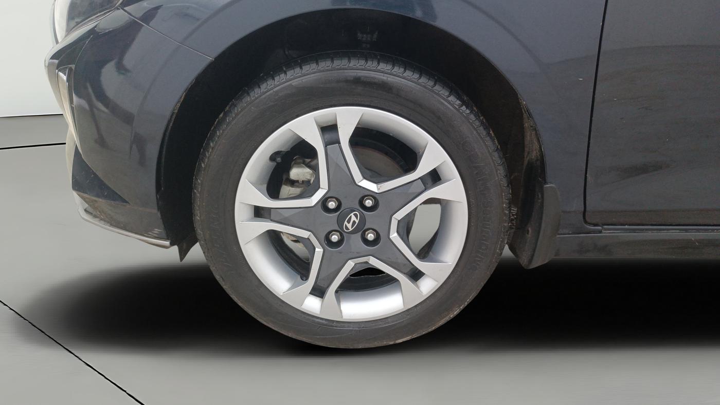 2024 Hyundai NEW I20 Sportz (O) 1.2 IVT, Petrol, Automatic, 9,611 km, Left Front Wheel