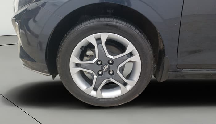 2024 Hyundai NEW I20 Sportz (O) 1.2 IVT, Petrol, Automatic, 9,611 km, Left Front Wheel