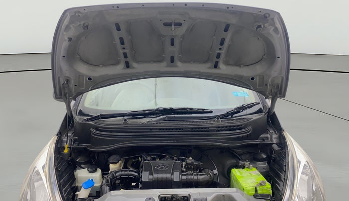 2016 Hyundai Eon MAGNA +, Petrol, Manual, 27,448 km, Open Bonet