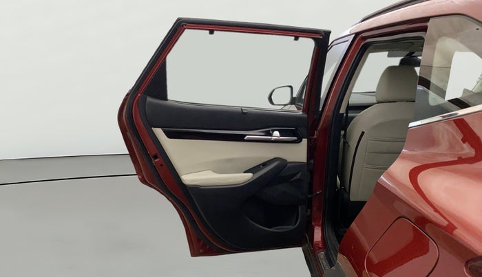 2020 KIA SELTOS HTX 1.5 PETROL, Petrol, Manual, 36,174 km, LHS Rear Door