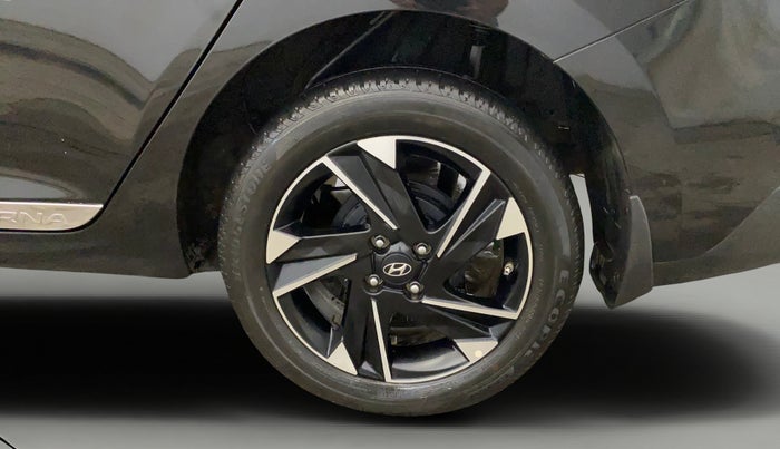 2021 Hyundai Verna SX (O) 1.5 VTVT IVT, Petrol, Automatic, 41,879 km, Left Rear Wheel