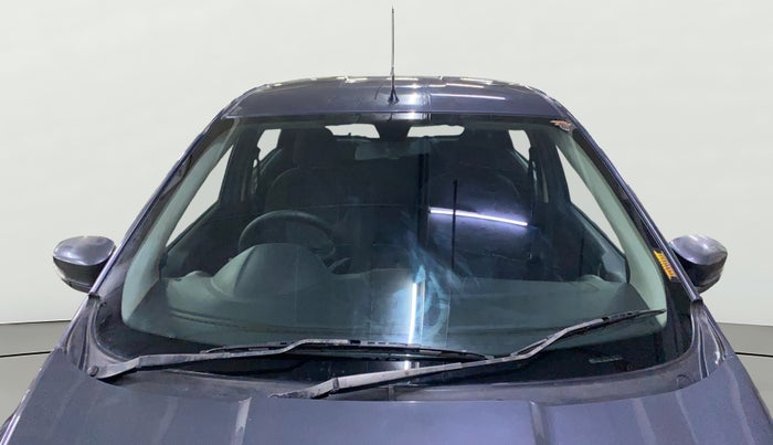 2017 Ford New Figo TITANIUM1.5 DIESEL, Diesel, Manual, 69,729 km, Front Windshield