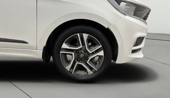 2020 Tata Tiago XZA PLUS PETROL, Petrol, Automatic, 54,019 km, Right Front Wheel