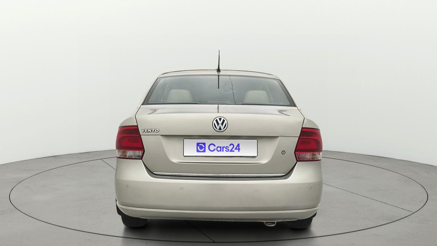 2014 Volkswagen Vento HIGHLINE 1.6 MPI, Petrol, Manual, 91,016 km, Back/Rear