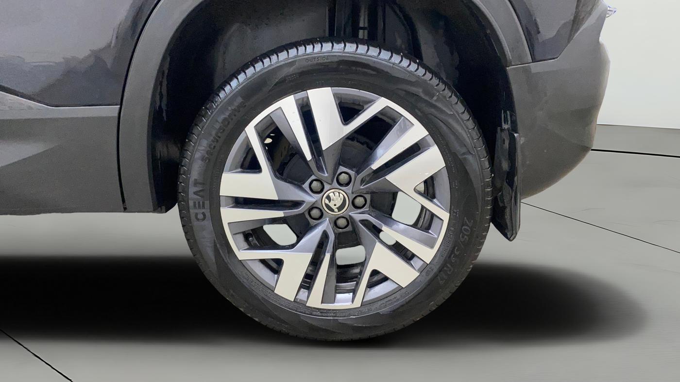 2025 Skoda Kylaq Prestige AT, Petrol, Automatic, 16,020 km, Left Rear Wheel