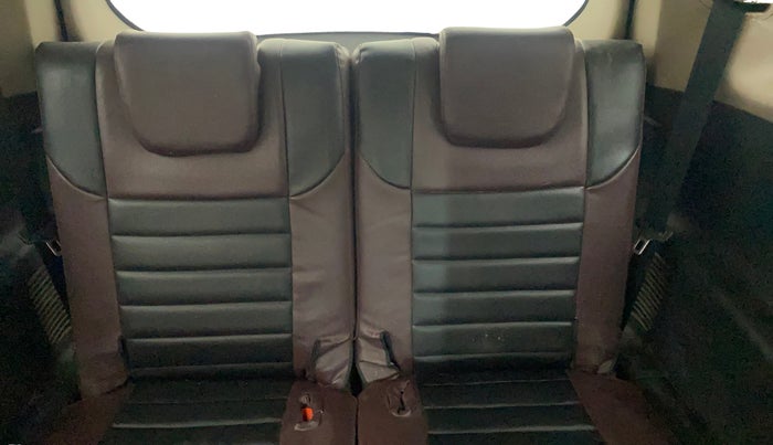 2013 Mahindra XUV500 W6, Diesel, Manual, 56,948 km, Third Seat Row ( optional )