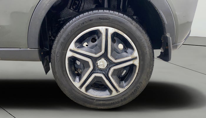 2020 Tata NEXON XM PETROL, Petrol, Manual, 27,258 km, Left Rear Wheel