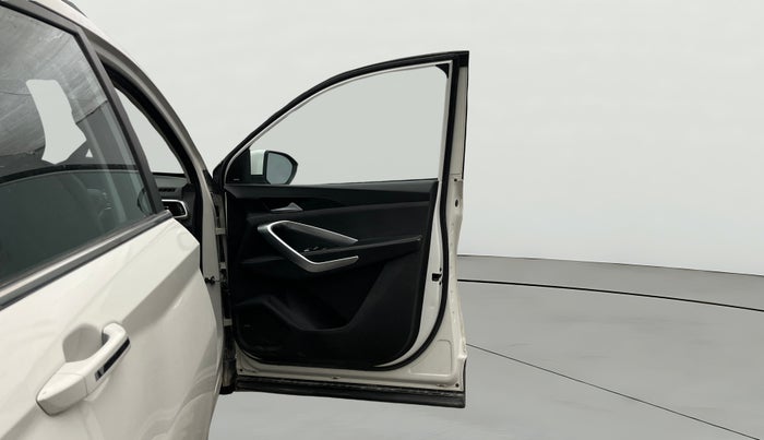 2020 MG HECTOR SHARP 1.5 DCT PETROL, Petrol, Automatic, 55,549 km, RHS Front Door