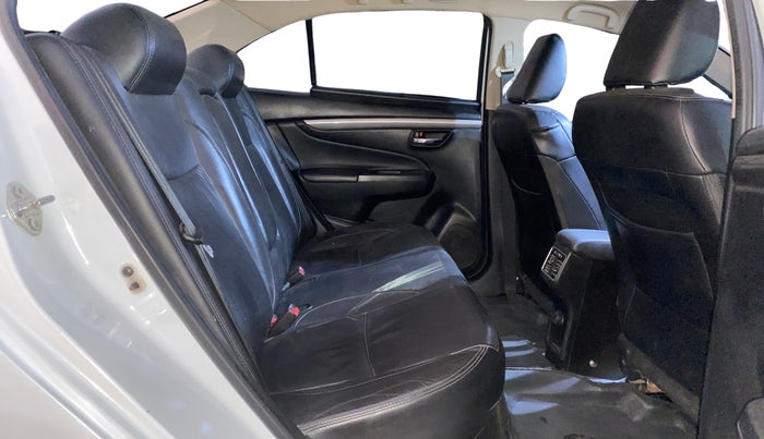 2017 Maruti Ciaz S 1.4 MT PETROL, Petrol, Manual, 47,435 km, Right Side Rear Door Cabin