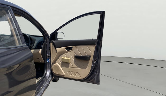 2015 Hyundai Eon D-LITE+, Petrol, Manual, 25,257 km, RHS Front Door