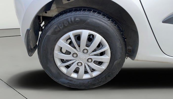 2013 Hyundai i10 MAGNA 1.1, Petrol, Manual, 33,601 km, Right Rear Wheel