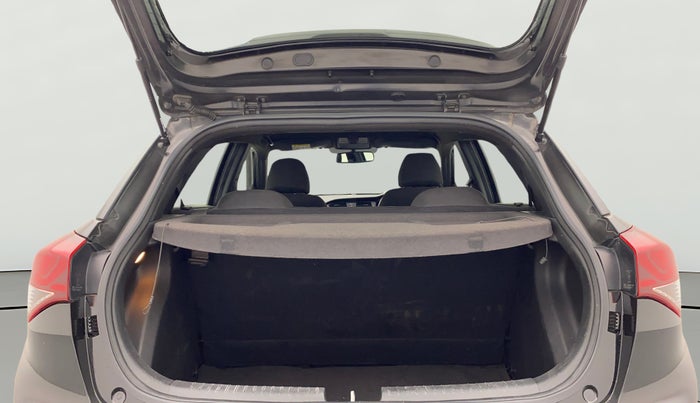 2017 Hyundai i20 Active 1.2 S, Petrol, Manual, 60,535 km, Boot Open Zoomed View